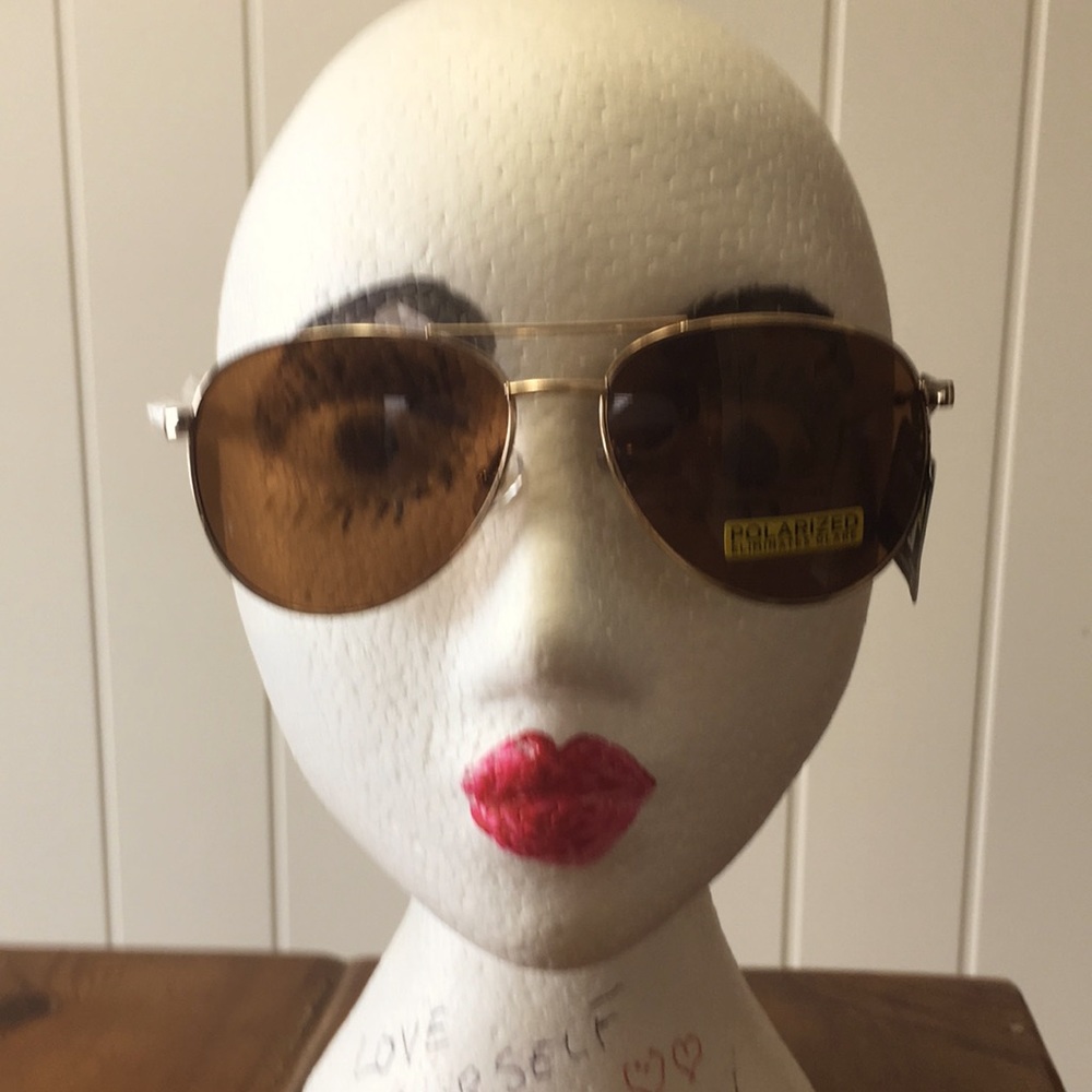Foster Grant Polarized unisex sunglasses (new)